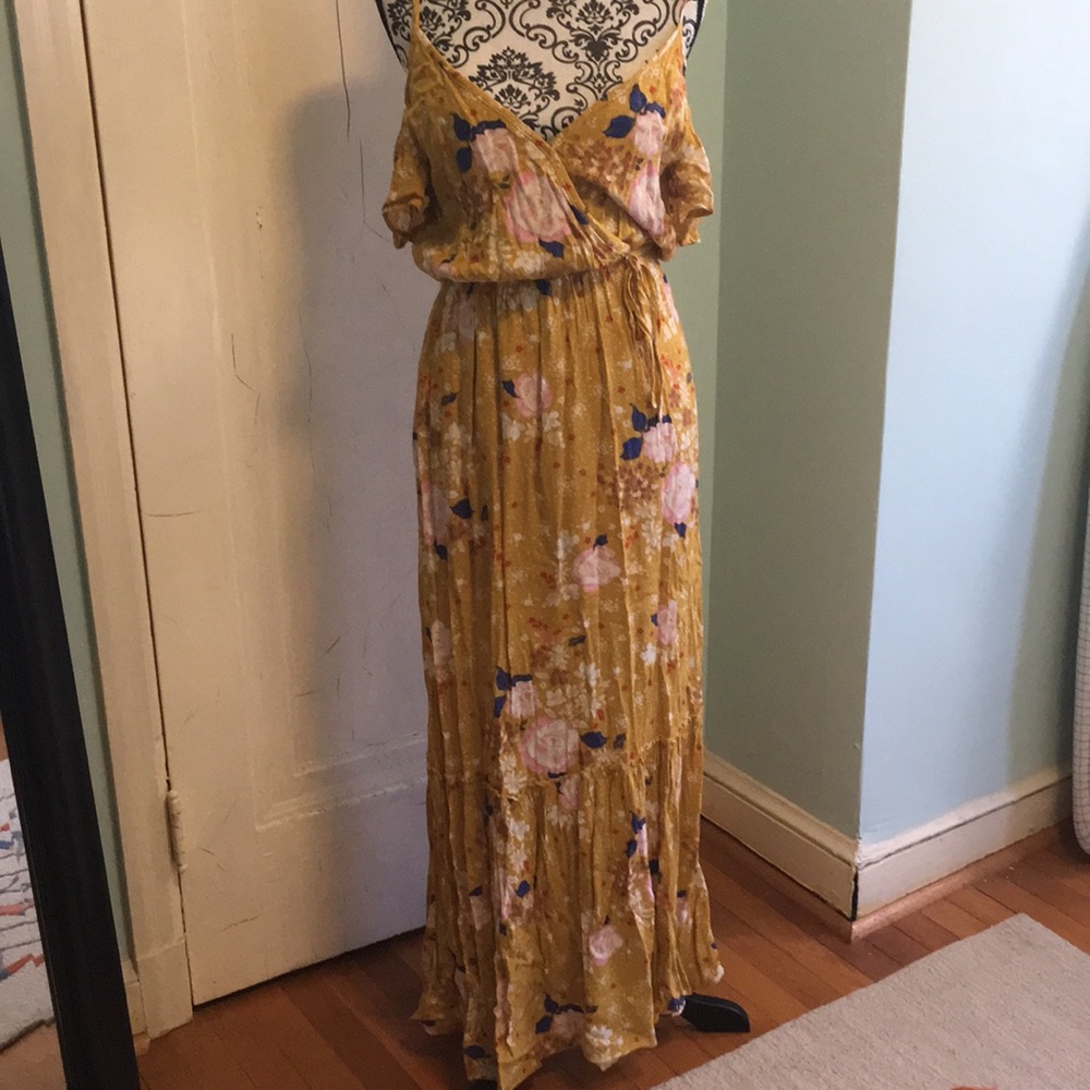 Mustard floral print maxi dress